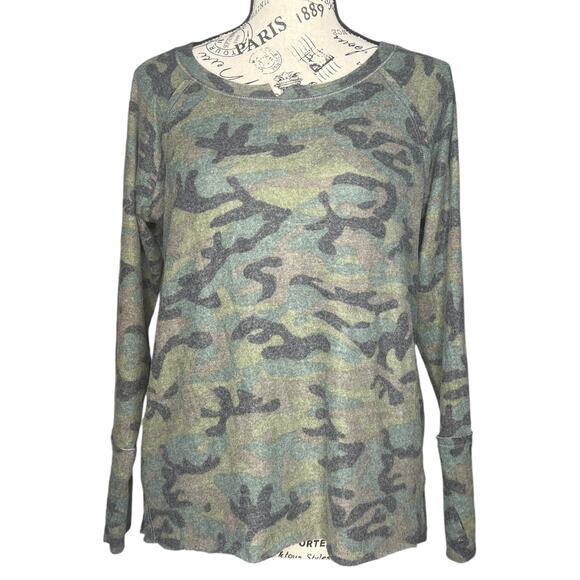 Michael Stars SMALL PETITE Madison Brushed Notch-Neck Long Sleeve Camouflage Top - Picture 1 of 12